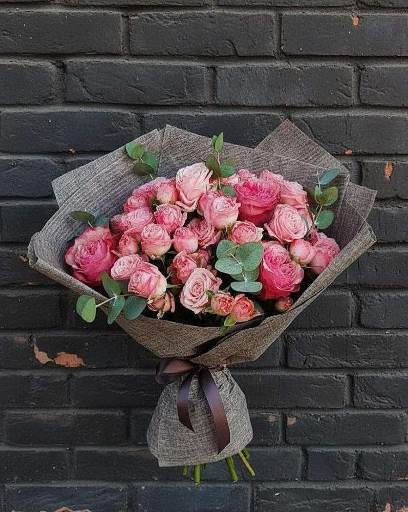 Букет цветов из: Розы в Ольгинка