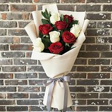 Букет цветов из:  Розы в Ольгинка