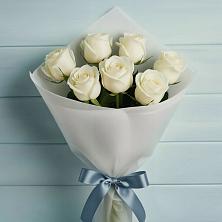 Букет 7 Белых роз Эдлесс Лав в Ольгинка