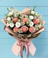 Букет цветов из:  Розы, Альстромерии и Лизиантусы в Ольгинка