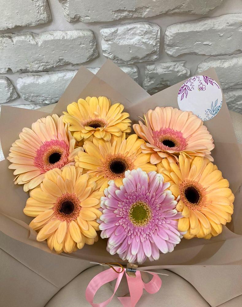 Букет цветов из: Герберы в Ольгинка