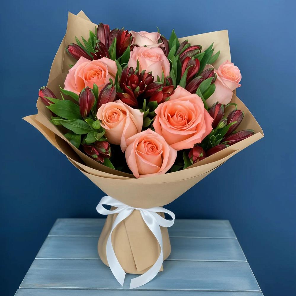 Букет цветов из: Розы и Альстромерии в Ольгинка