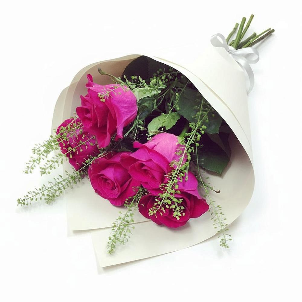 Букет цветов из: Розы в Ольгинка