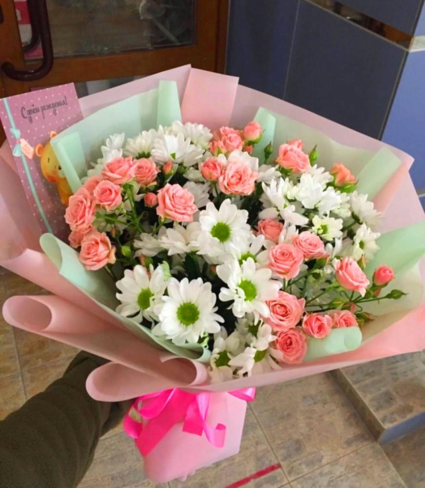 Букет цветов из: Розы и Хризантемы в Ольгинка