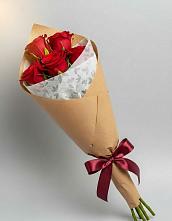Букет цветов из:  Розы в Ольгинка