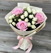 Букет цветов из:  Розы в Ольгинка