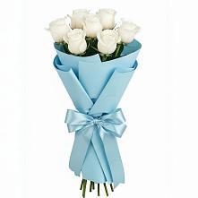 Букет 7 белых роз Проуд в Ольгинка