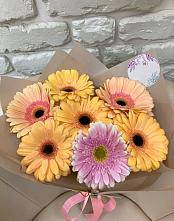 Букет цветов из:  Герберы #REPLACE_PRED# Ольгинка
