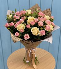 Букет цветов из:  Розы в Ольгинка