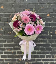 Букет цветов из:  Герберы и Хризантемы в Ольгинка