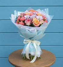 Букет цветов из:  Хризантемы и Розы в Ольгинка