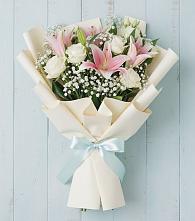 Букет цветов из:  Лилии в Ольгинка