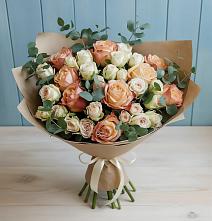 Букет цветов из:  Альстромерии и Розы в Ольгинка