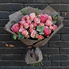 Букет цветов из:  Розы в Ольгинка