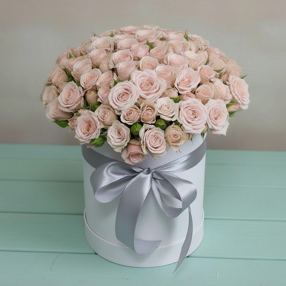 Цветочная композиция из Розы в шляпной коробке в Ольгинка