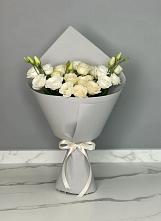 Букет цветов из:  Розы и Лизиантусы #REPLACE_PRED# Ольгинка